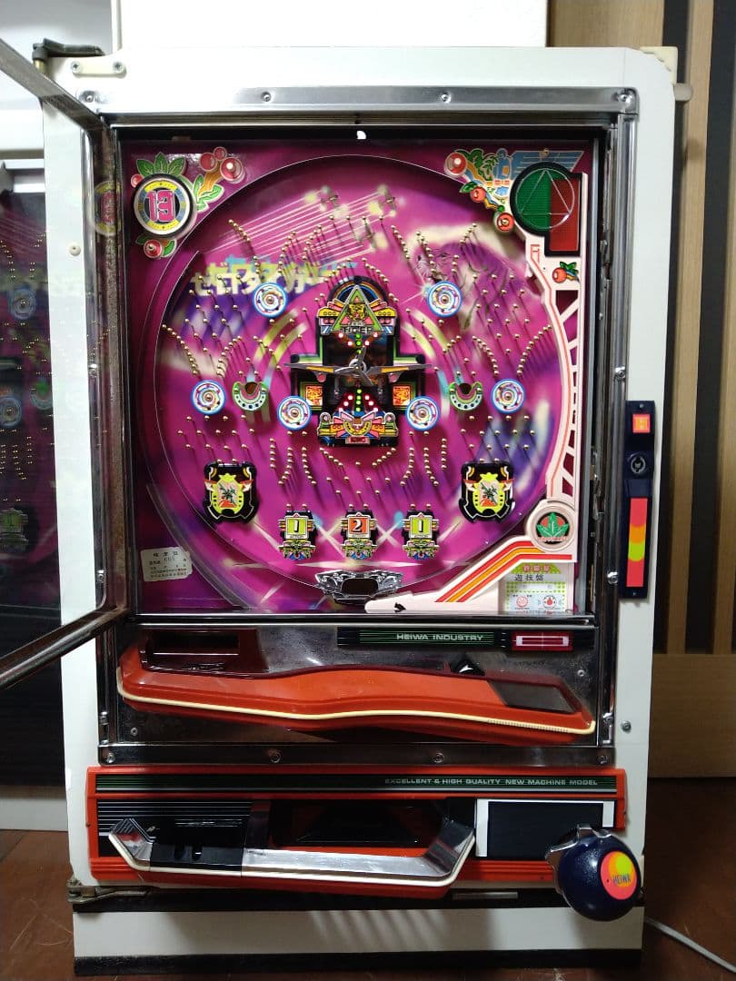 ☆レトロパチンコ実機☆ 元祖羽根物 平和【ゼロタイガー】業務用洗浄