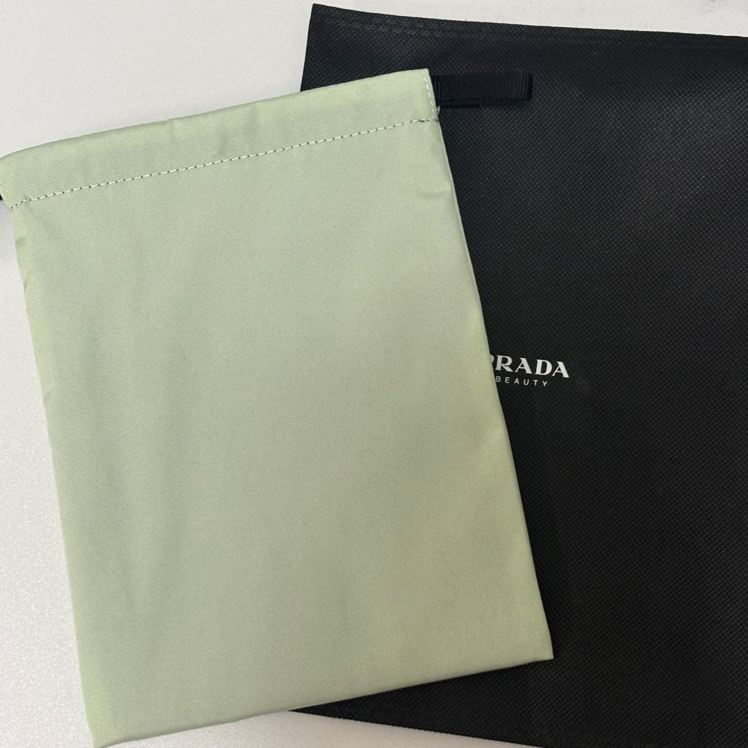 PRADA プラダ ノベルティー ポーチ 巾着 ミントグリーン - メルカリ