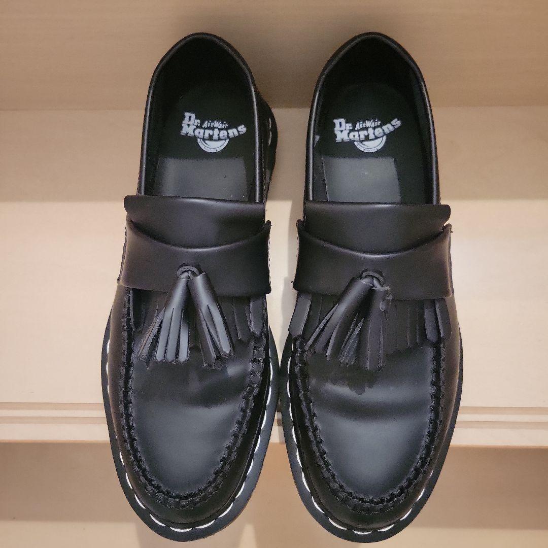 【日本限定】Dr. Martensエイドリアンフリンジローファー白ステッチ革靴 dr-martin-adrian-20250616-6-