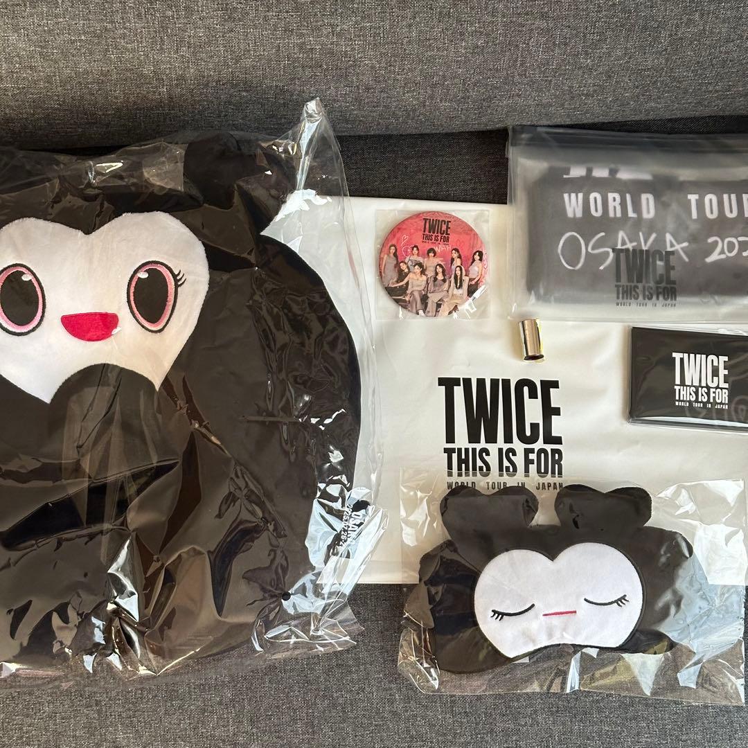 TWICE アプグレ特典 フルセット - メルカリ
