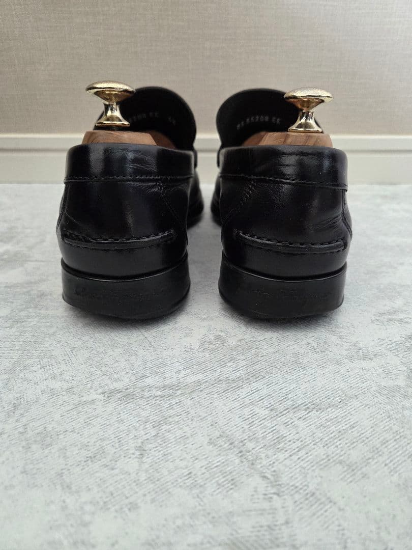 【美品】FERRAGAMO ガンチーニ ローファー 24.5cm ダークブラウン