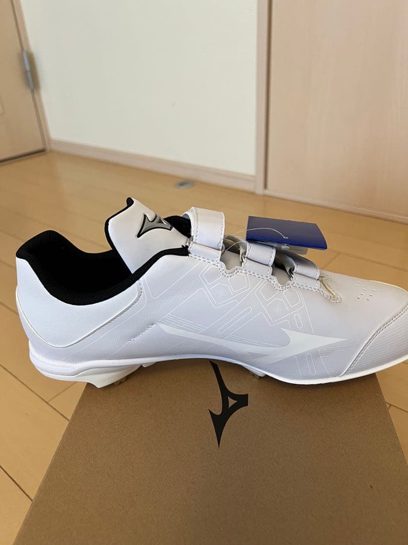 ミズノ ライトレボバディー2 BLT 28.5cm 野球 スパイク