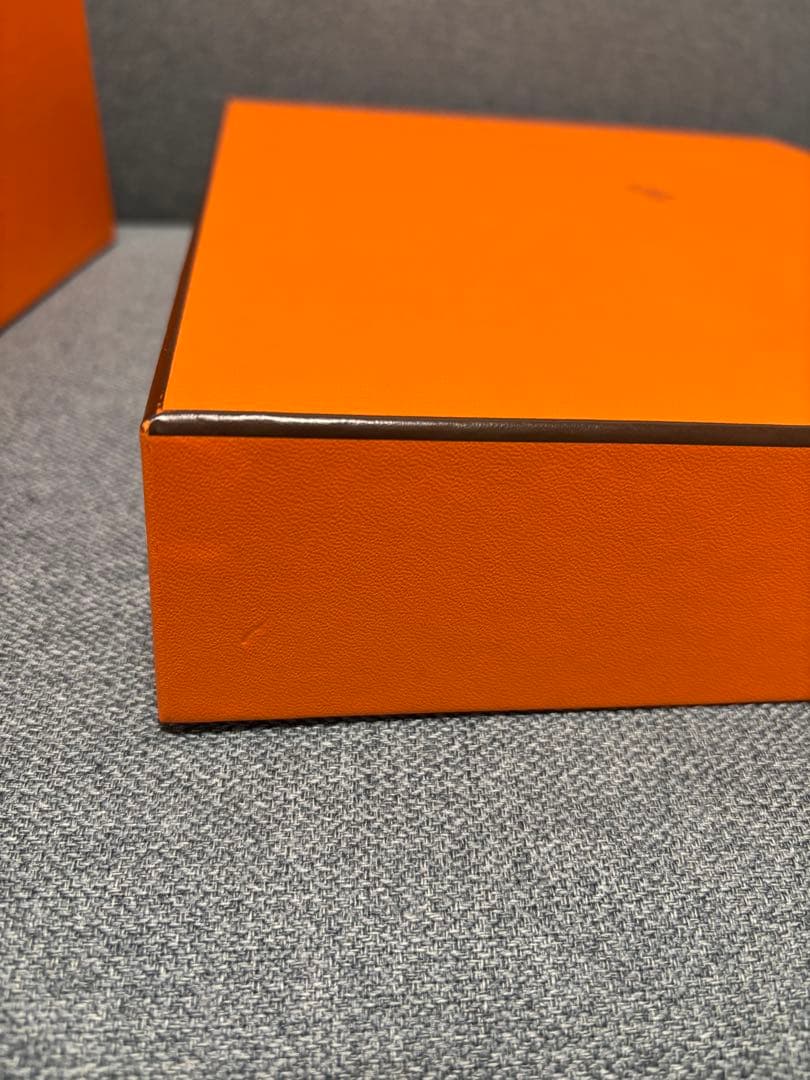 エルメス 箱と紙袋とリボンのみ オレンジボックス ピコタンmm 22