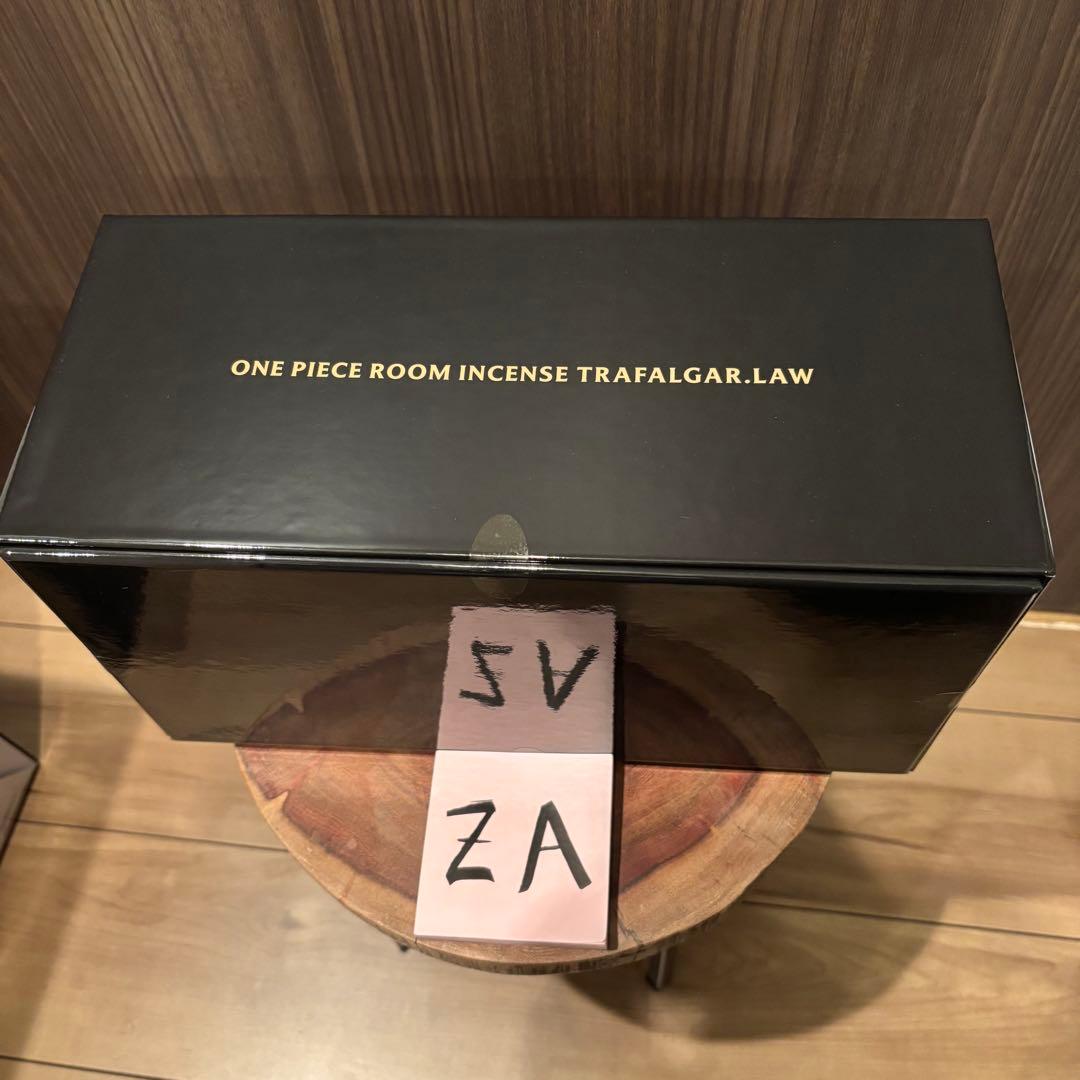 ONE PIECE ROOM INCENSE トラファルガー・ロー お香立て - メルカリ