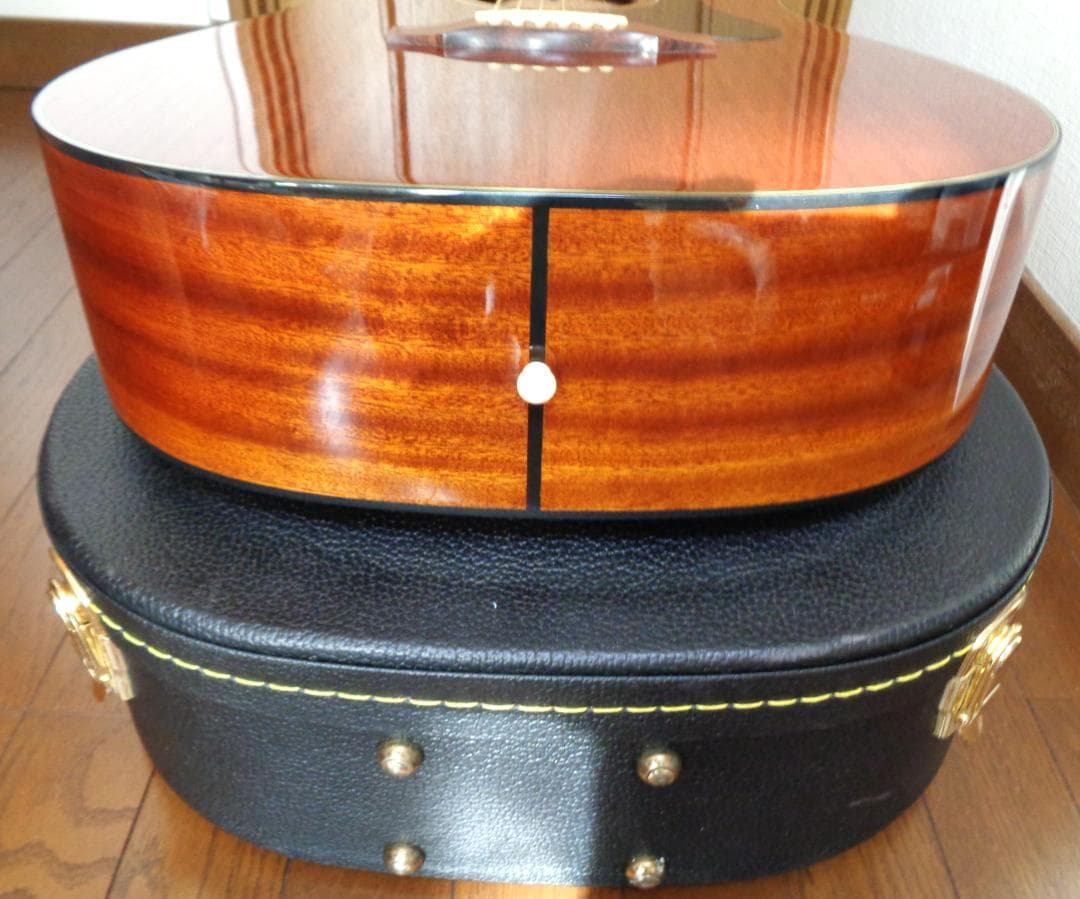 GUILD D-125 NAT オール単板マホガニー 美品！ 純正ハードケース付