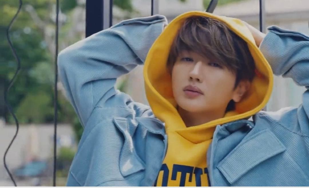 ナップタイム naptime. Nissy パーカー イエロー ピンク - メルカリ