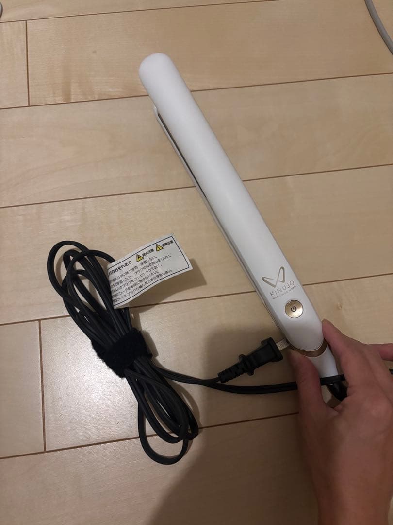 KINUJO ストレートヘアアイロン worldwide model Amazon.co.jp: KINUJO W -worldwide model- キヌージョ ワールド