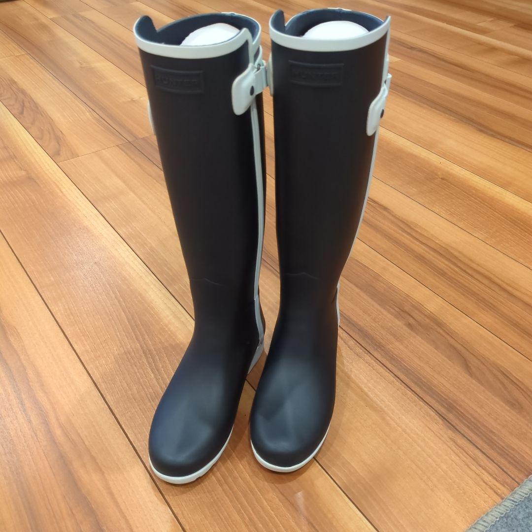 ハンター ネイビー ストラップ付き ロングブーツ - メルカリ