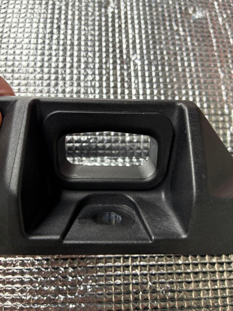 スズキ GSX-S1000G T、GX サイドケース キーブラケット