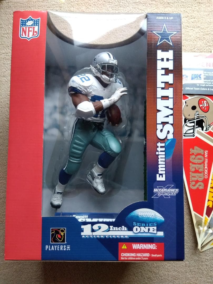 【新品未開封】希少☆NFL　エミット・スミス　フィギュア　アメフト　ペナント付