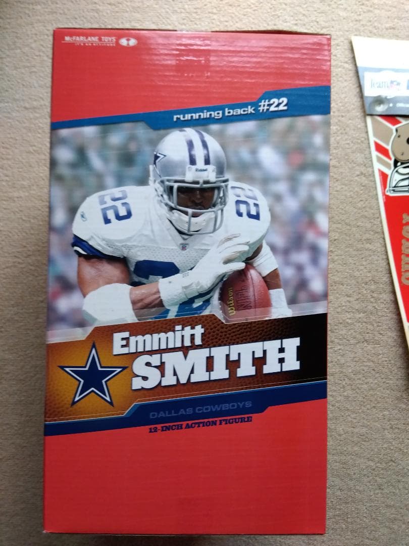 【新品未開封】希少☆NFL　エミット・スミス　フィギュア　アメフト　ペナント付