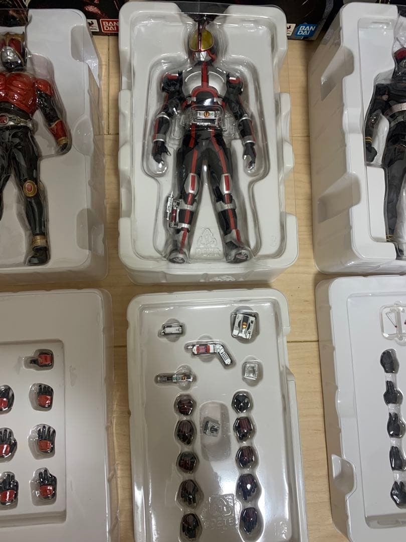 真骨彫 仮面ライダー S.H.Figuarts（真骨彫製法）4点まとめ売り