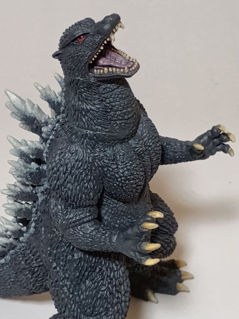 ゴジラ2004 (怪獣咆哮撃シリーズ) リペイント品 - メルカリ