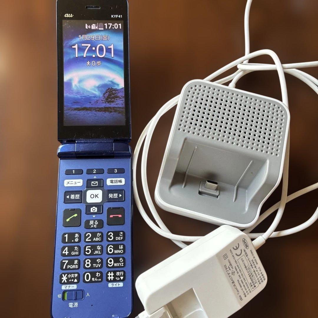 コ*ド様 Kyocera KYF41 青色 充電ドック付き 楽天市場】【未使用品〜中古品】京セラ かんたんケータイ KYF41 au版