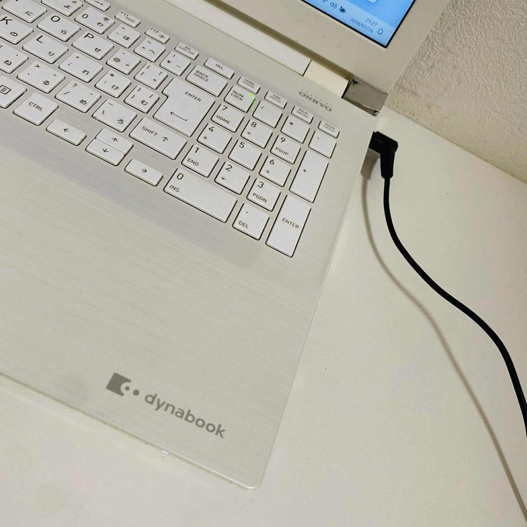 Y40 TOSHIBAノートパソコンSSD高速 Windows11オフィス付き