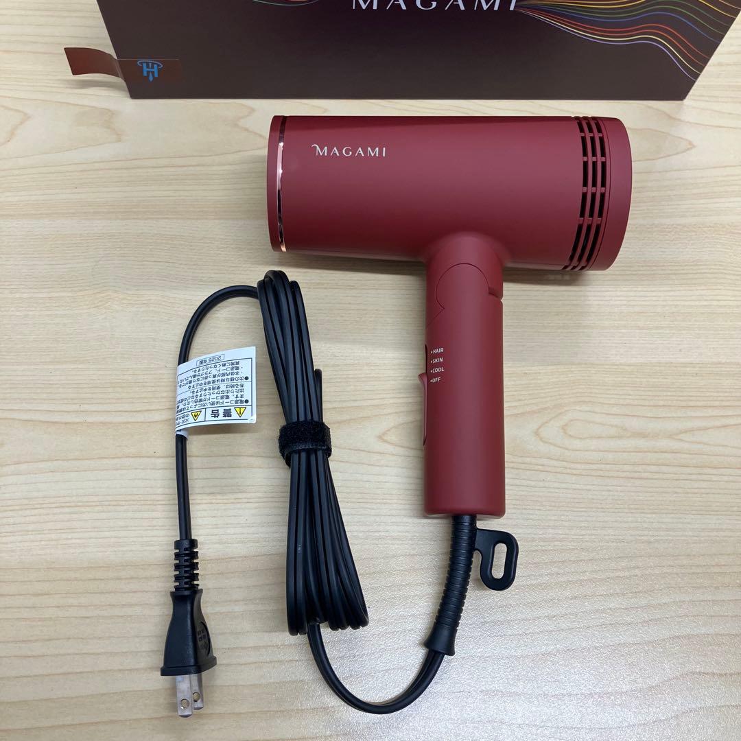 値下げ‼️ 【新品未使用】マガミ ドライヤー OS-0206 コラーゲン