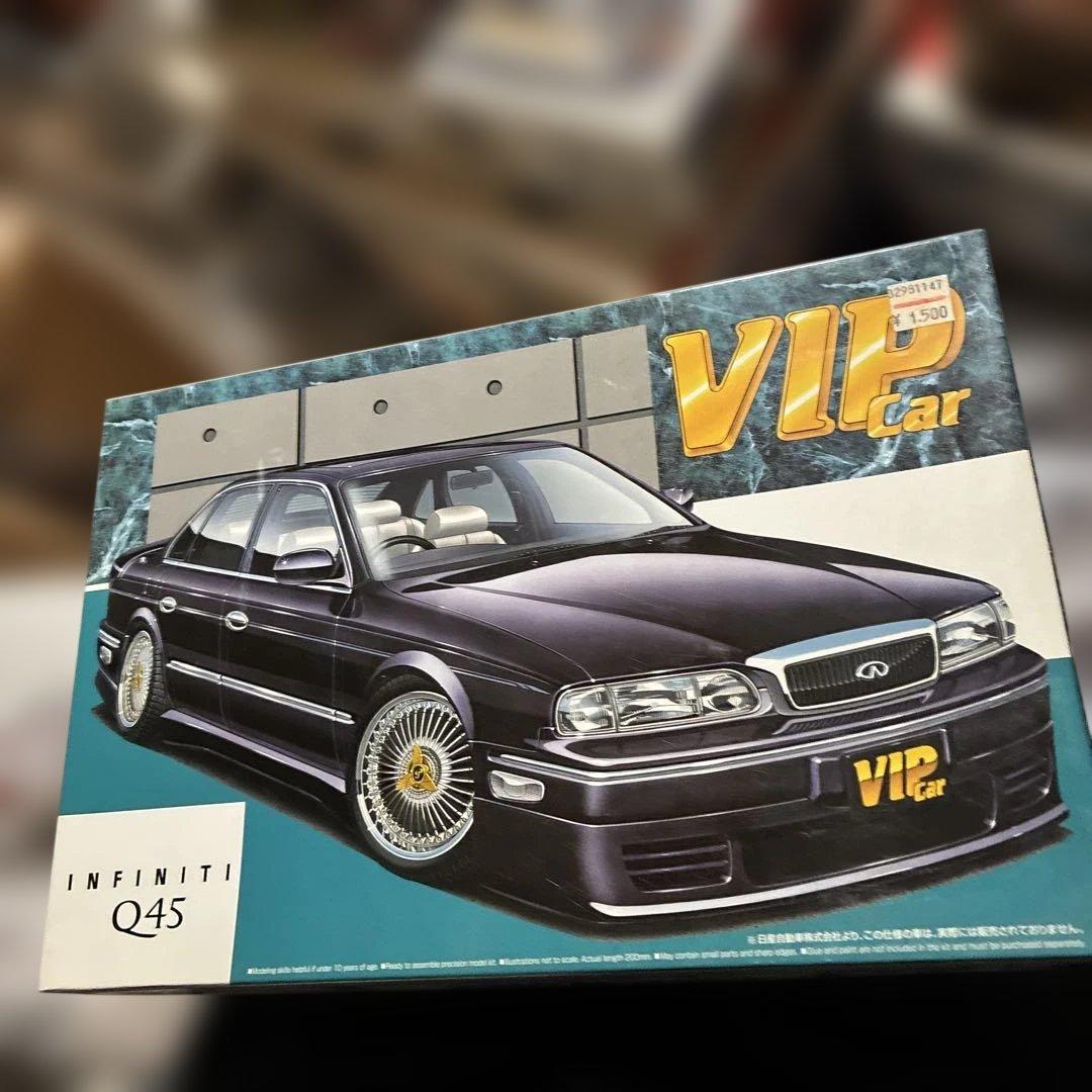 青島、ビップカー1\24インフィニティQ45絶版 青島、ビップカー1インフィニティQ45絶版 - メルカリ