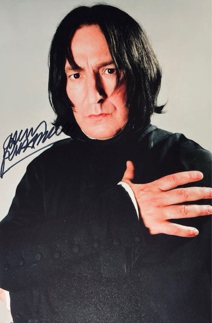 ハリー・ポッター　アラン・リックマン 直筆サイン入り写真 保証書付　スネイプ　z 2026年最新】アランリックマン サインの人気アイテム - メルカリ