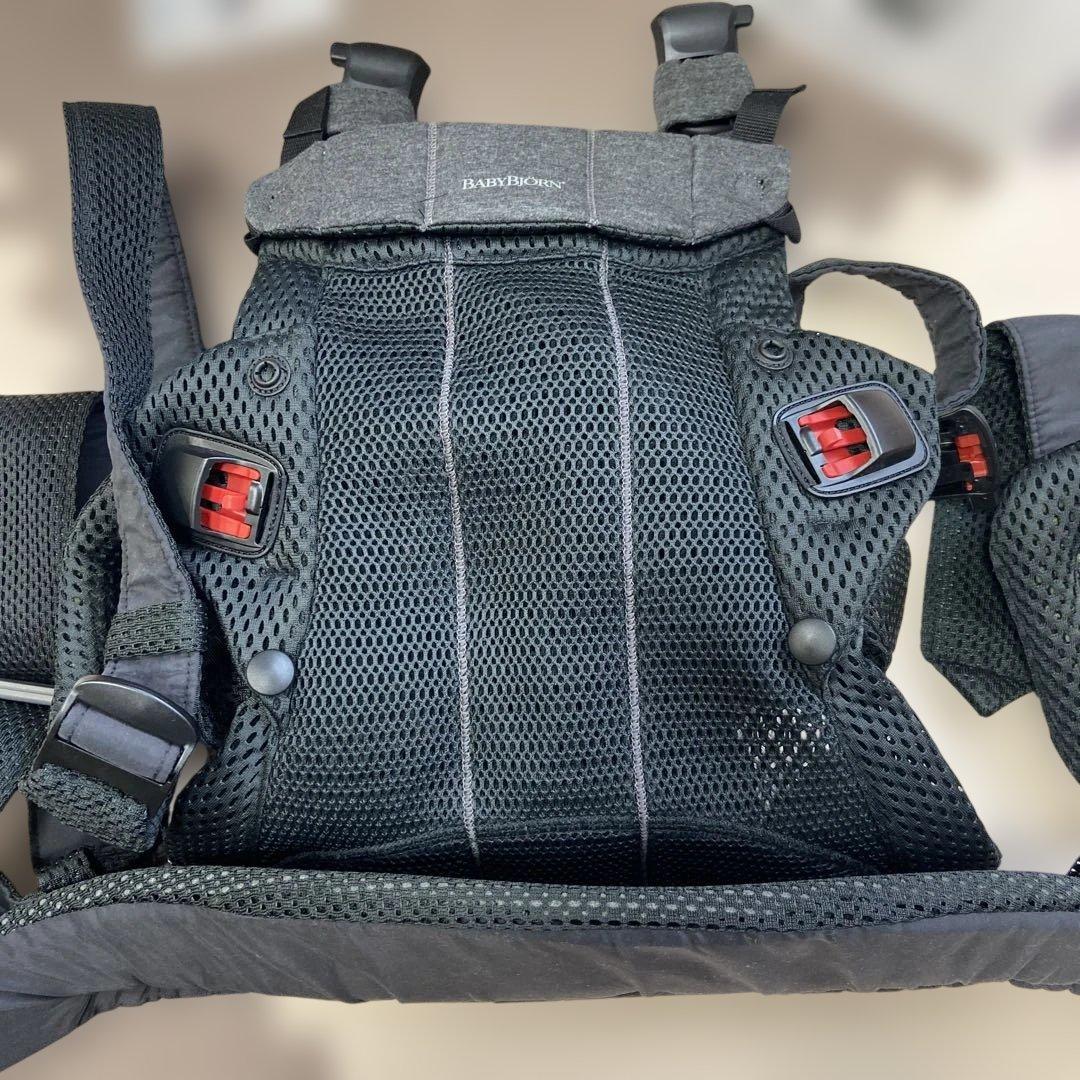 BabyBjörn 抱っこ紐 Harmony ブラック BABYBJORN（ベビービョルン） 抱っこ紐 ハーモニー ブラック メッシュ