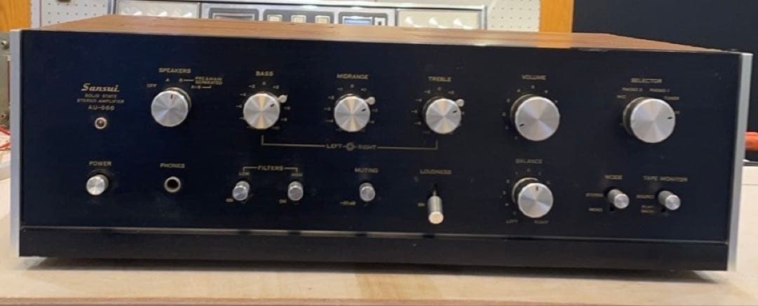 サンスイ AU-666 プリメイン アンプ シルバー 動作品 ☆動作品! SANSUI プリメインアンプ AU-666 - メルカリ