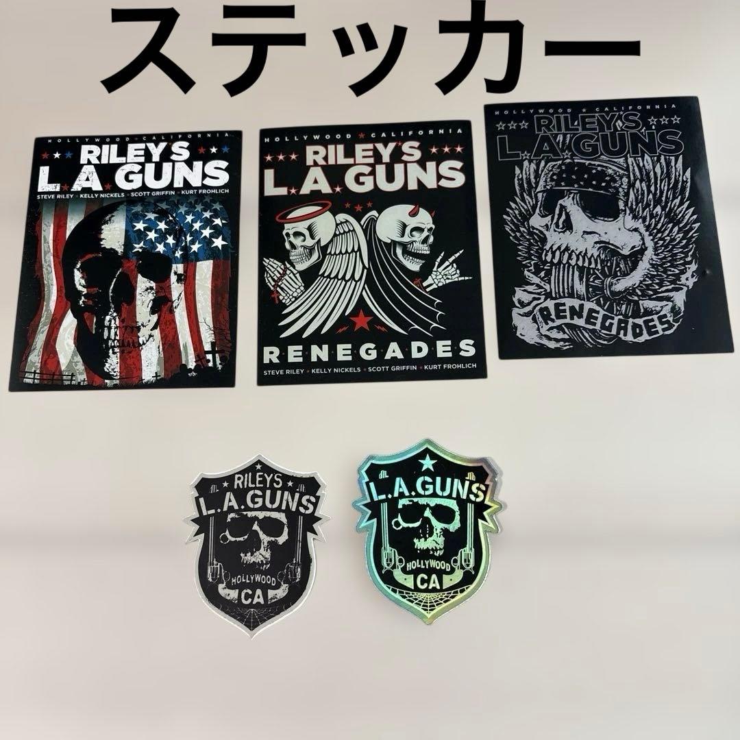 RILEY'S L.A.GUNS 直筆サイン入り写真とグッズセット