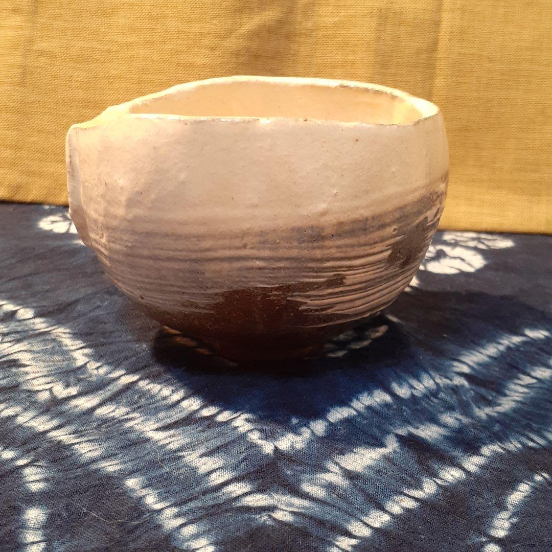 故、石田陶春　作　刷毛目俵型旅茶碗 刷毛目 はけめ | 鶴田 純久の章 お話