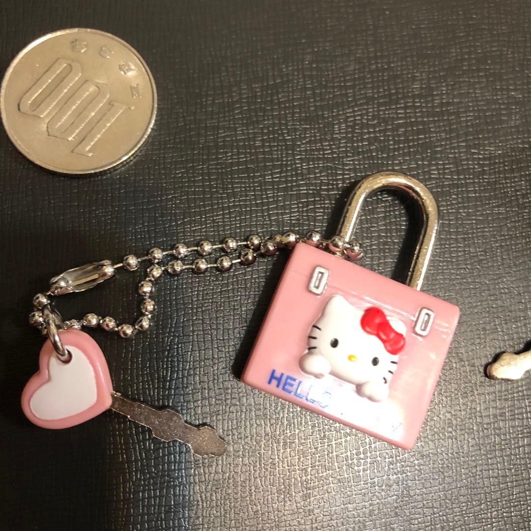2003年 ハローキティちゃん 南京錠 鍵 セット キティちゃん サンリオ