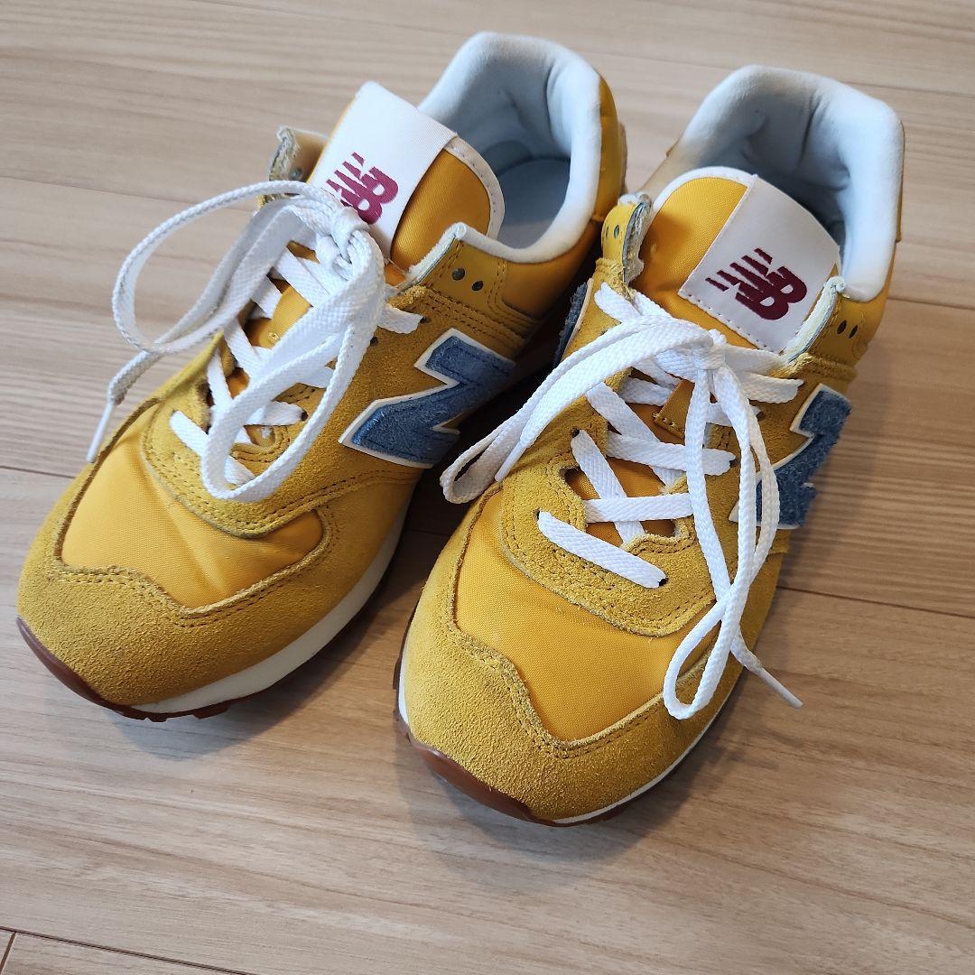 New Balance イエロー スニーカー U574CC - メルカリ