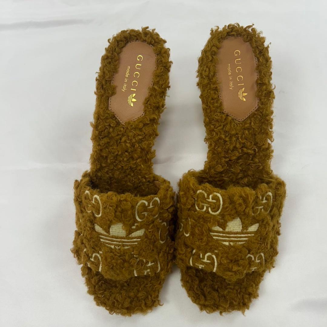 I684 新品未使用 25.0cm グッチ サンダル ブラウン レディース