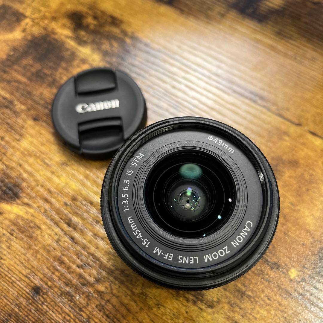 Canon EF-M15-45F3.5-6.3 IS STM グラファイト