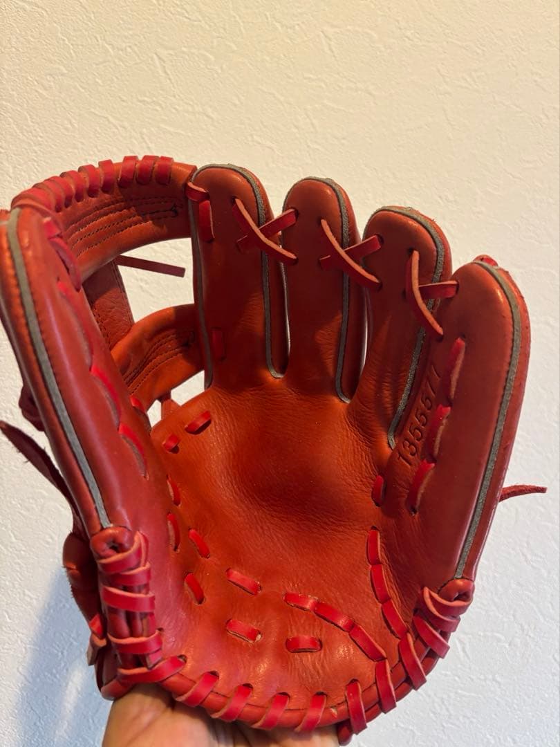 Under Armour 軟式グローブ 赤 136567 ジュニア 少年 - メルカリ