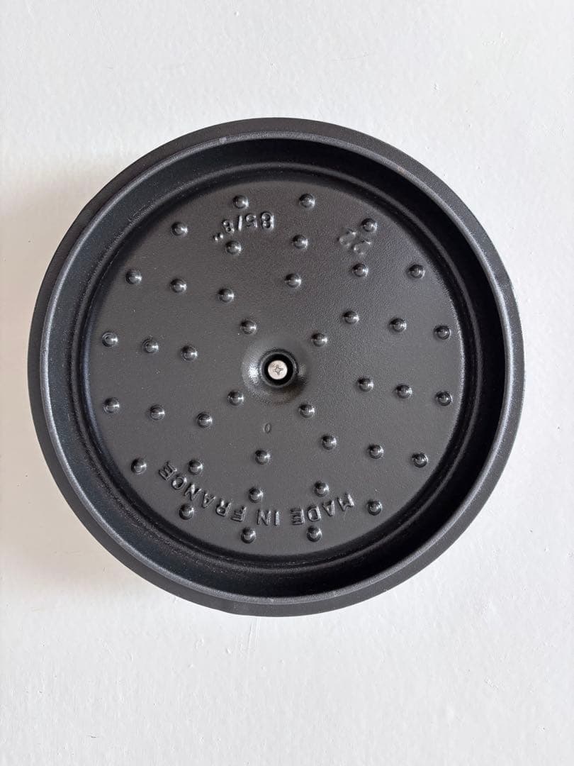 ストウブ希少限定色 ラ・メール ココット ラウンド 22cm - メルカリ