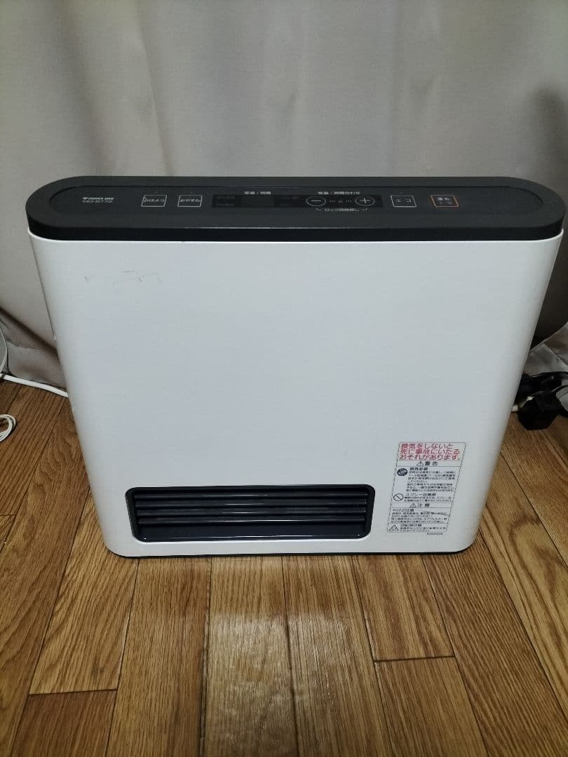 ガスファンヒーター GFH-2402S - メルカリ