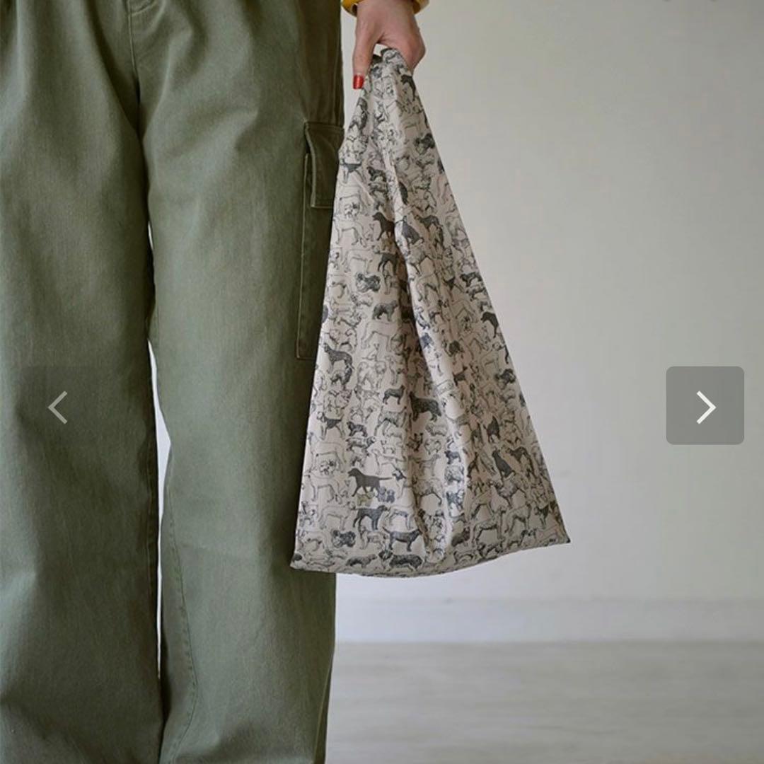 HUGOWAR New Dog Paradise pt. マルチバッグ（S）雅姫