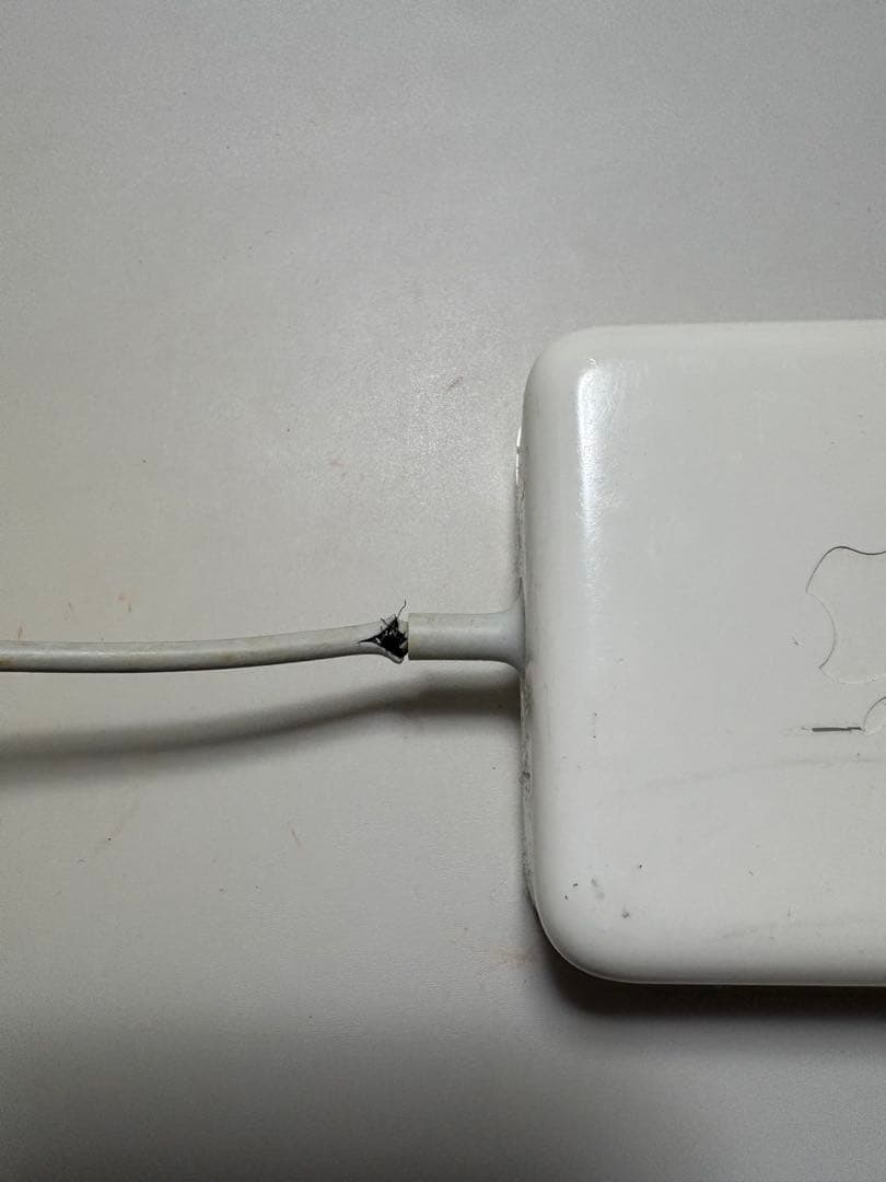 MacBookAir 11インチ A1465 SSD256GB箱あり充電器付き - メルカリ