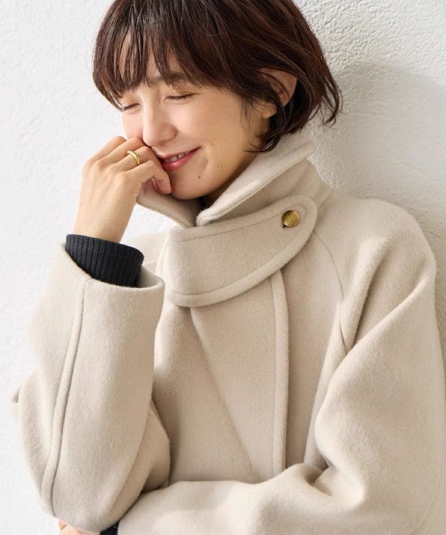 リヴドロワRIVE DROITE ラグランPコート ベージュ - メルカリ