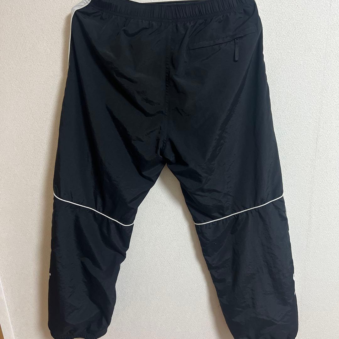 ジャケット・アウター Supreme / Umbro Track Pant \"Black\"