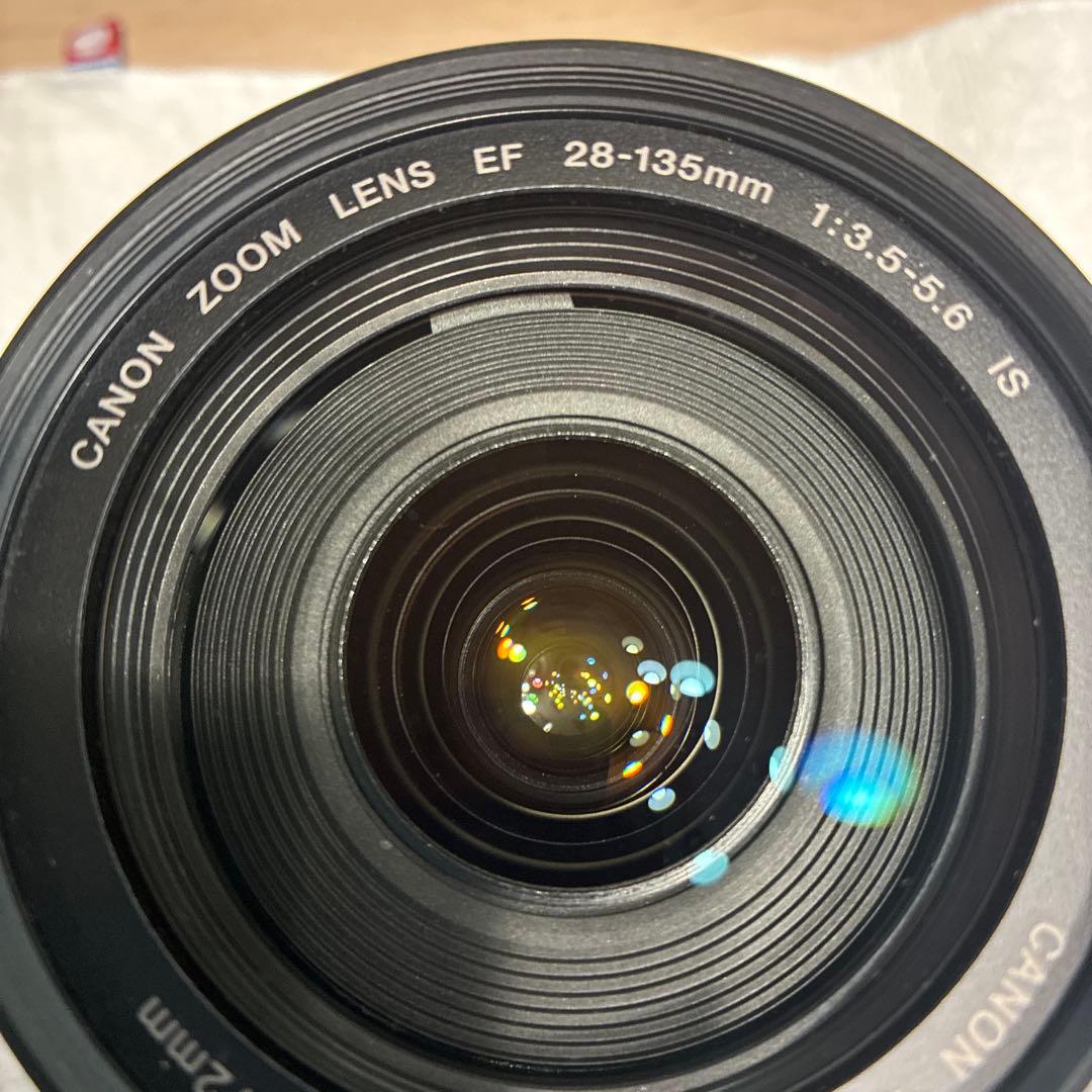 キヤノン標準ズームレンズEF28-135mm F3.5-5.6 IS USM
