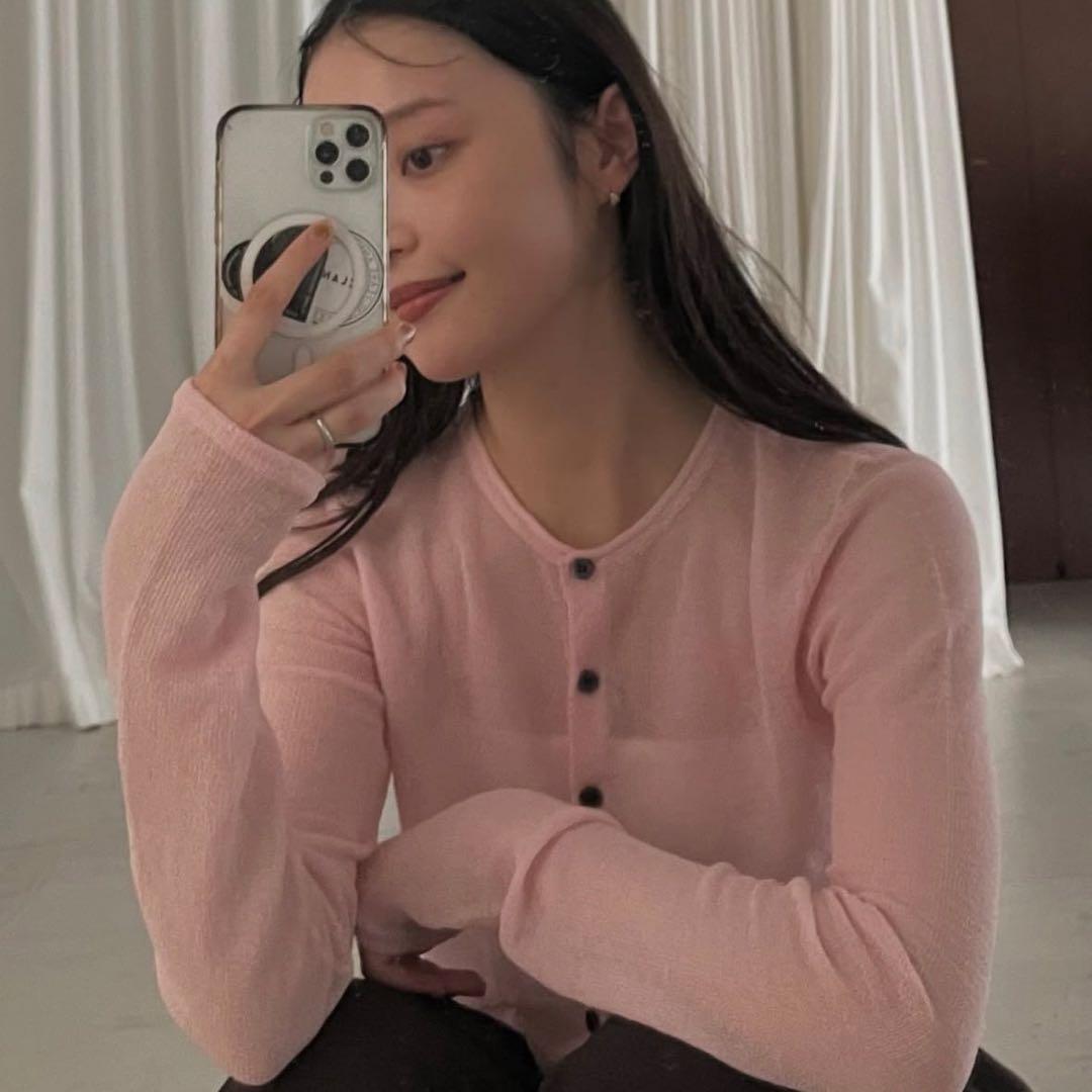 クラネ SHEER ROLLED EDGE KNIT CARDIGAN ピンク - メルカリ
