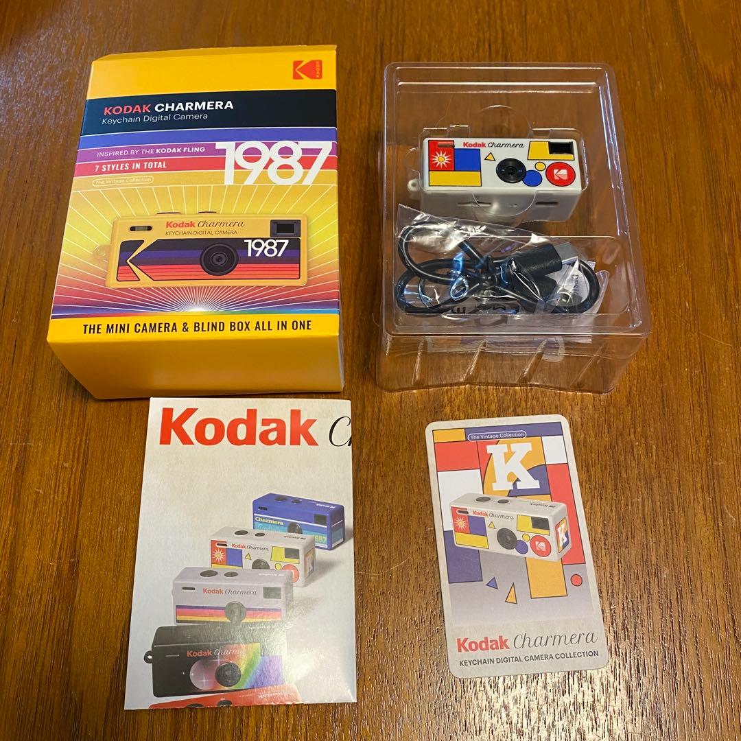 未使用品 ホワイト Kodak Charmera チャメラ キーホルダーデジカメ