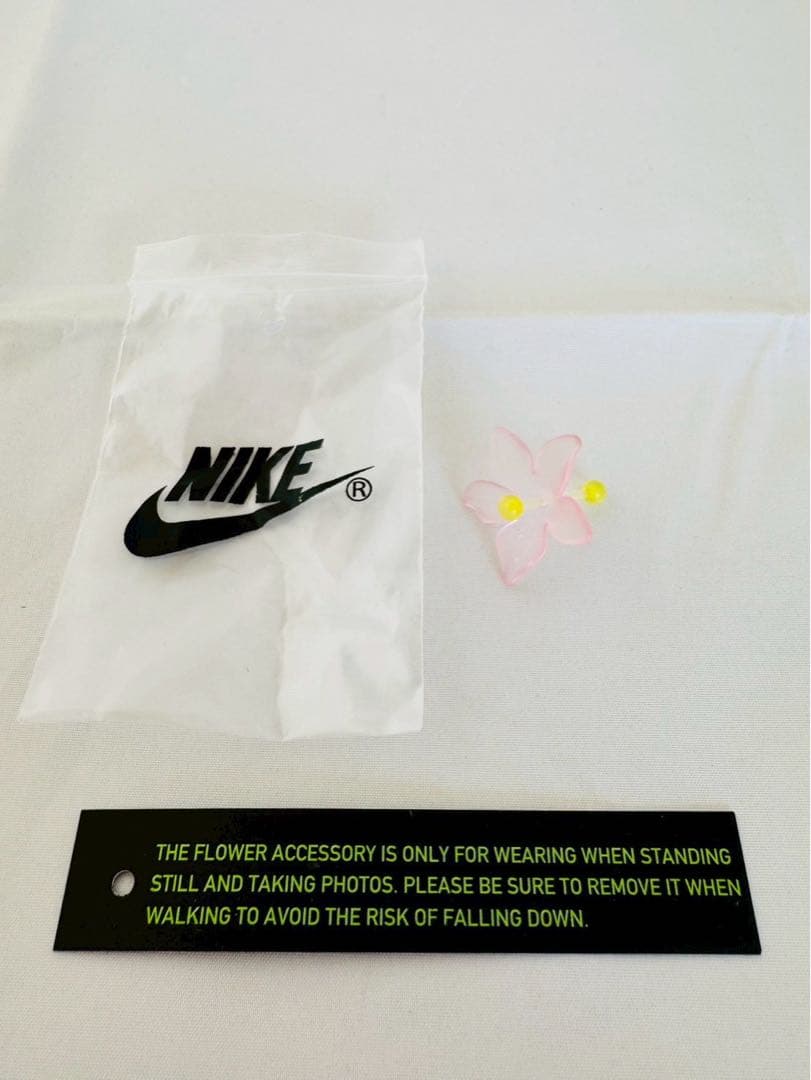 き*ぁ様 ナイキ ウィメンズ エアリフト ブリーズ トリプルブラック 25.0c