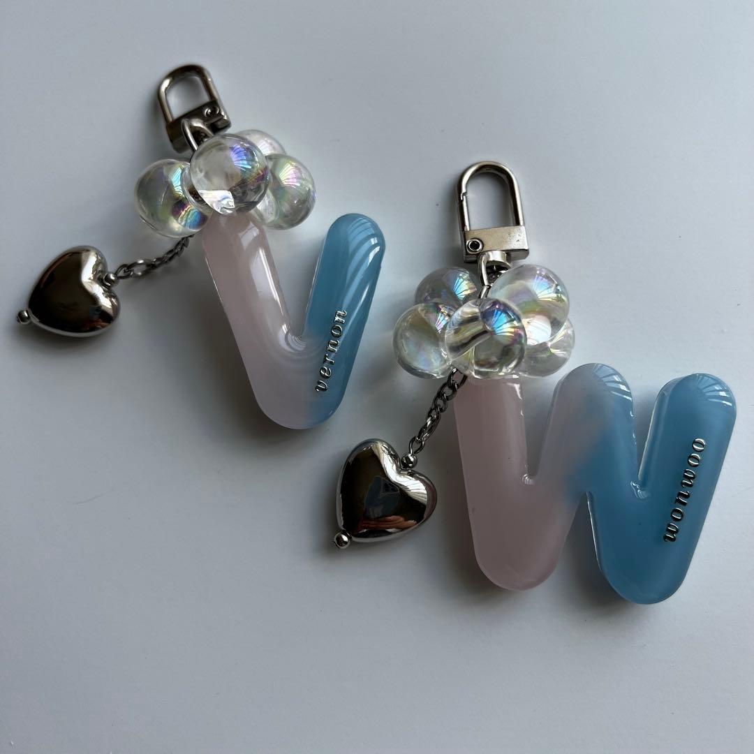 seventeen セブチ キーホルダー ペンライト アクセサリー - メルカリ