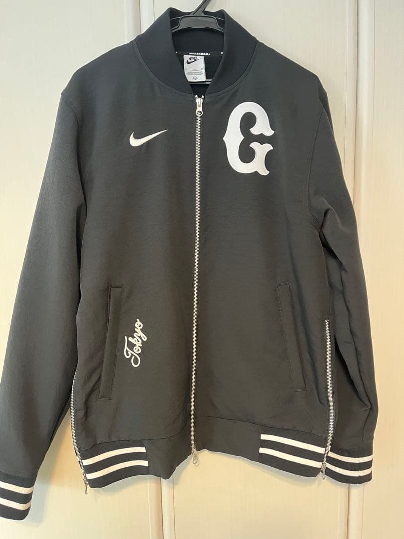 読売ジャイアンツナイキグランドコート2024 - メルカリ