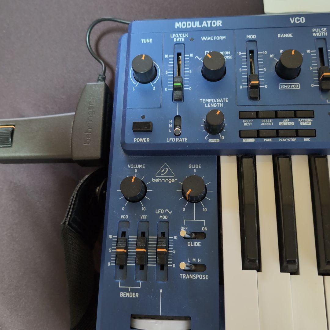 Behringer MS-101 アナログシンセサイザー - メルカリ