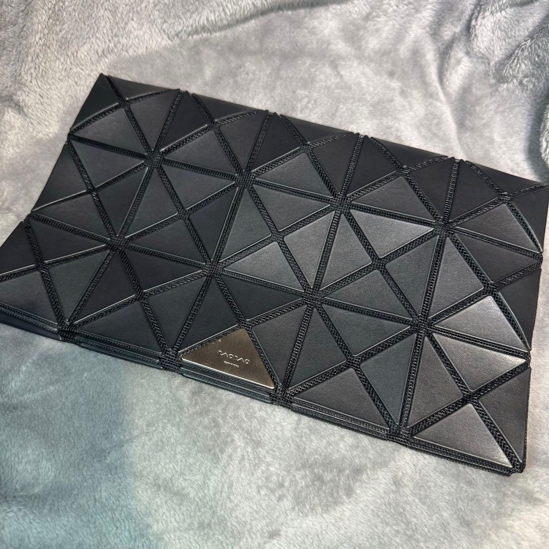 BAOBAO クラッチバッグ バオバオ イッセイミヤケ ブラック 黒 - メルカリ