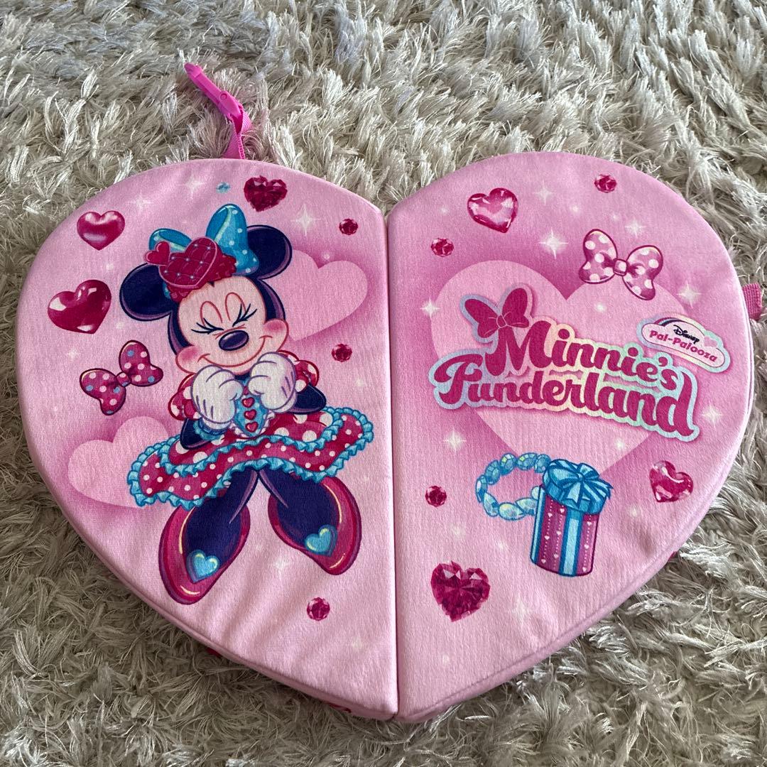 ポータブルクッションディズニー パルパルーザ ミニーのファン