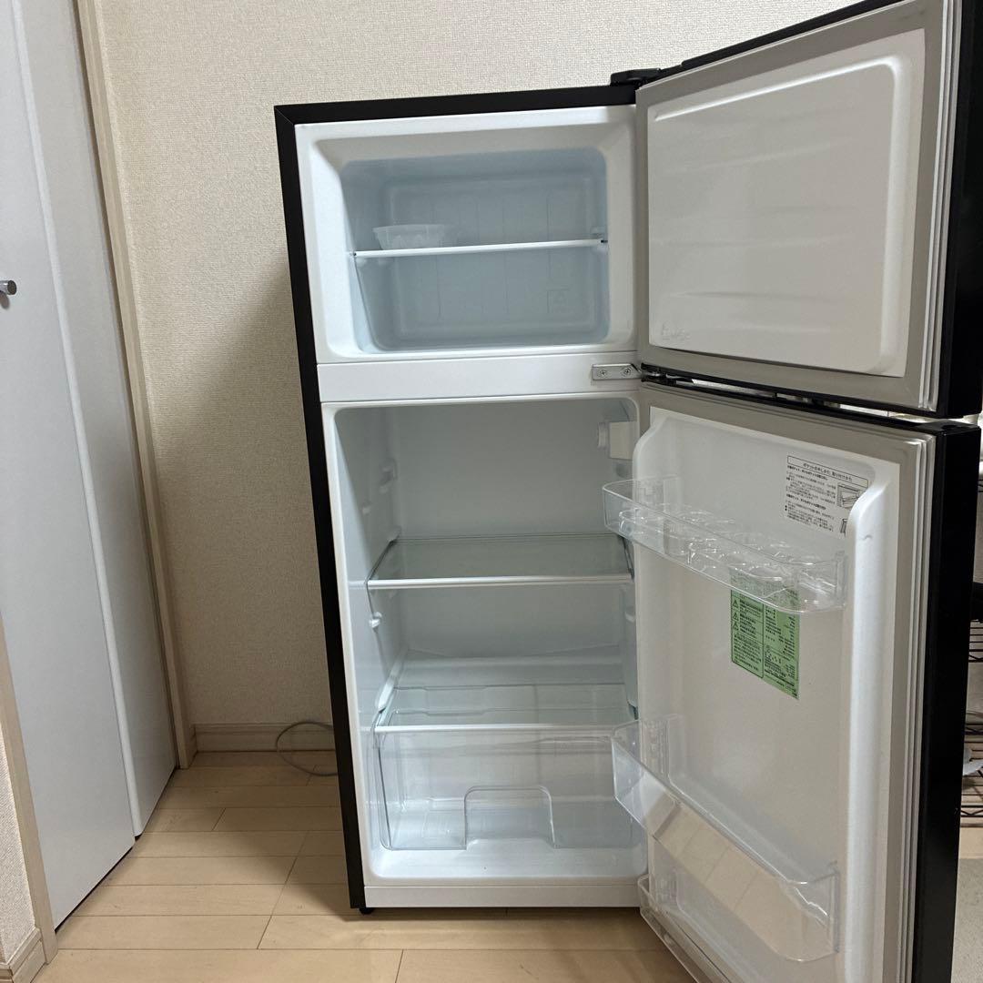 Hisense HR-B12J1B 黒 冷蔵庫 美品 2023 - メルカリ