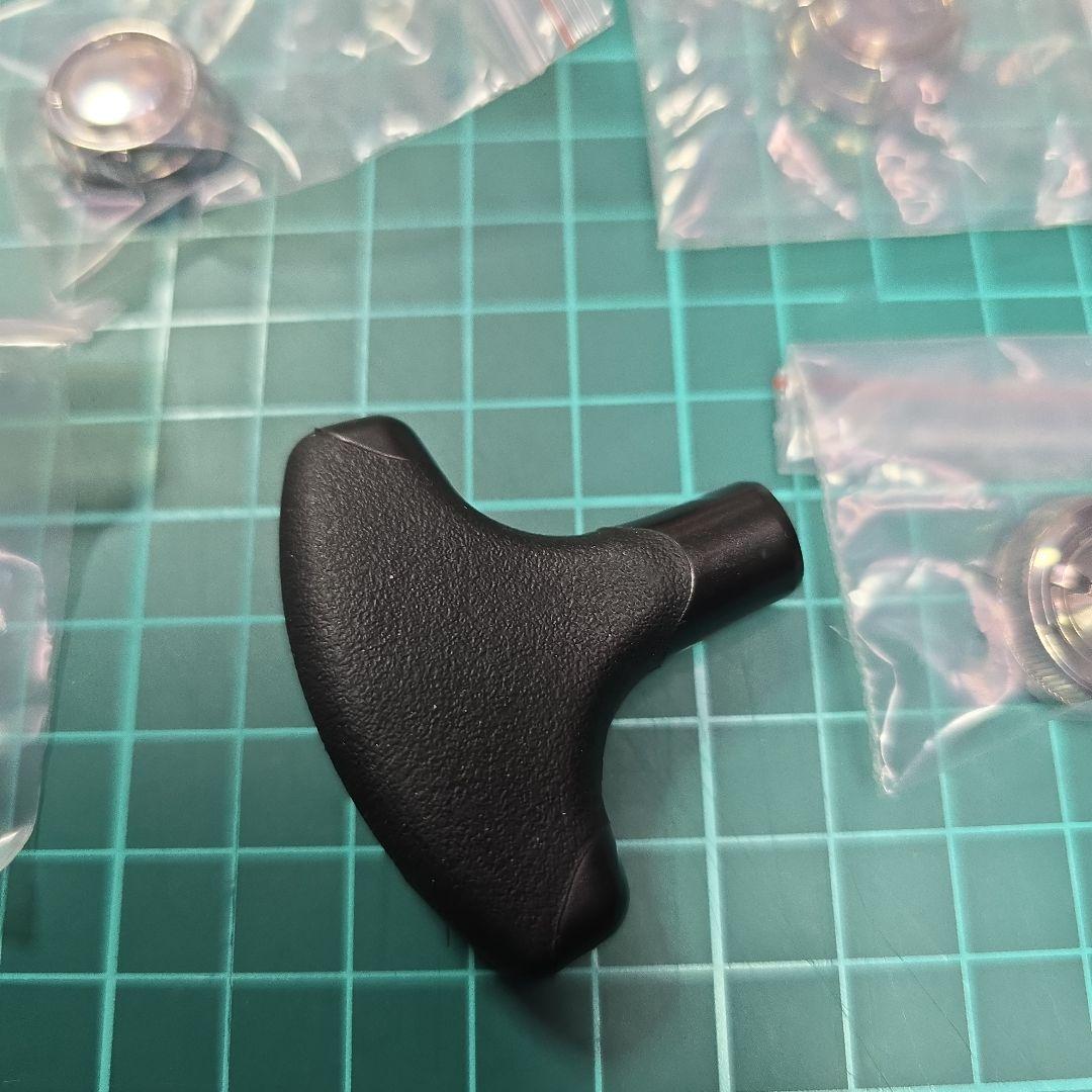 シマノ 純正ハンドルノブ7点まとめ売り 20ツインパワー等 3000〜5000番