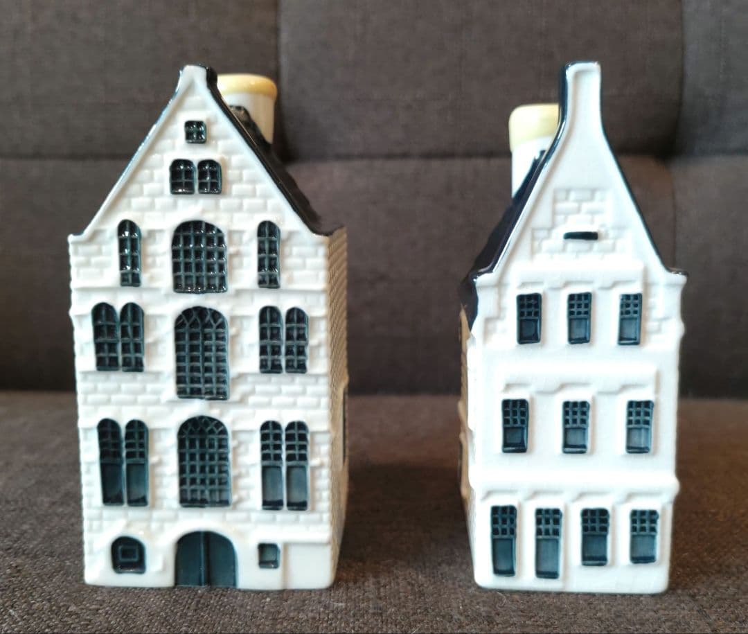 a*x様 KLMオランダ航空デルフトミニチュアブルーハウス 31 37 - メルカリ