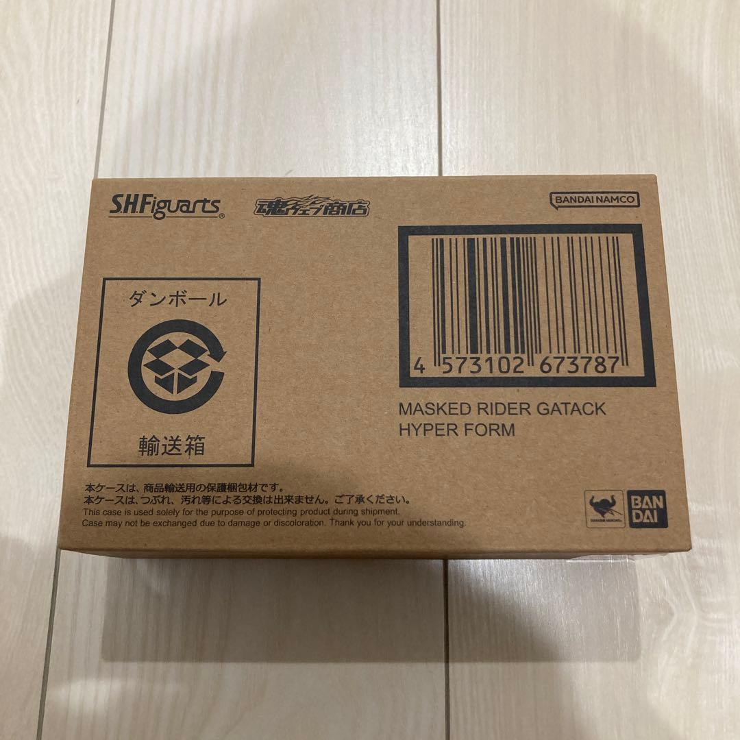 仮面ライダーガタック　ハイパーフォーム　shフィギュアーツ　真骨彫製法 S.H.Figuarts（真骨彫製法） 仮面ライダーガタック ハイパーフォーム